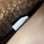 BOTTEGA VENETA LARGE CABAT 51 IN SADDLE BROWN LAMBSKIN