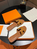 HERMES 0RAN SANDAL Leather Brown