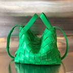 BOTTEGA VENETA MEDIUM 28 CASSETTE LIGHT GREEN LAMBSKIN