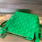 BOTTEGA VENETA MEDIUM 28 CASSETTE LIGHT GREEN LAMBSKIN