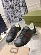 GUCCI ACE  SUPREME TRAINER BLACK CALFSKIN WITH PATTERNS