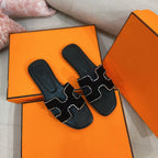HERMES 0ran Sandal Calfskin Rhinestone Black