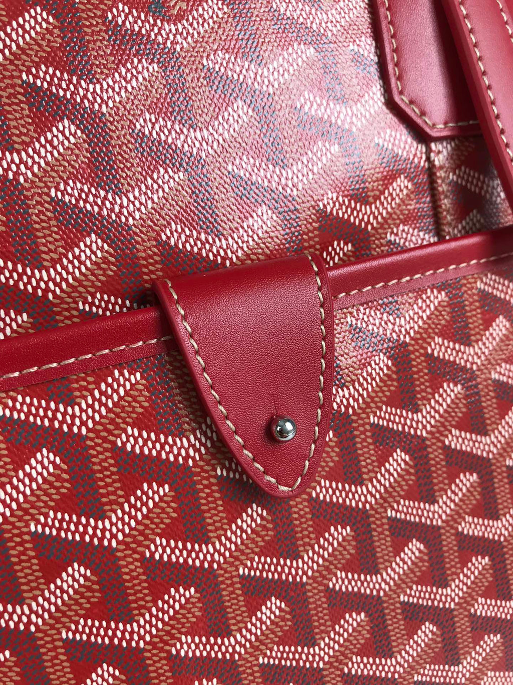 AMBASSADE DOCUMENT CASE 35 IN CLASSIC RED GOYARDINE CANVAS
