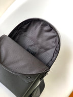 LOUIS VUITTON PILOT SLINGBAG 30 IN BLACK COWHIDE LEATHER