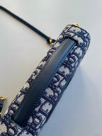 DIOR SIGNATURE CHAIN BAG 21 IN BLUE OBLIQUE JACQUARD