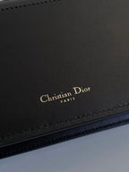 DIOR SIGNATURE CHAIN BAG 21 IN BLACK CALFSKIN
