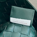 BOTTEGA VENETA SARDINE 33 WITH CHAIN IN DARK GREEN LAMBSKIN