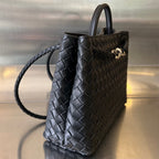 BOTTEGA VENETA MEDIUM ANDIAMO 32CM BLACK LAMBSKIN