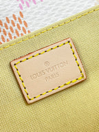 LOUIS VUITTON POCHETTE MÉTIS EAST WEST 21 IN PEACH DAMIER GIANT CANVAS GOLD HARDWARE