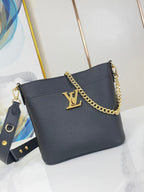 LOUIS VUITTON LOCK AND WALK 20 IN BLACK GRAINED CALFSKIN GOLD HARDWARE