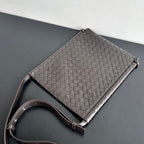 BOTTEGA VENETA LARGE 35 FLAT LOOP IN BLACK CALFSKIN