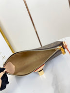 LOUIS VUITTON POCHETTE TIRETTE 22 IN BROWN MONOGRAM CANVAS GOLD BUCKLE