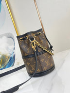 LOUIS VUITTON CANOÉ 20 IN BROWN MONOGRAM CANVAS GOLD HARDWARE