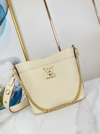 LOUIS VUITTON LOCK AND WALK 20 IN CREAM GRAINED CALFSKIN GOLD HARDWARE