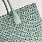 BOTTEGA VENETA LARGE CABAT 51 IN XANADU GRAY LAMBSKIN