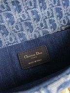 DIOR 21 MONGTAIGNE EAST-WET WITH CHAIN BLUE DENIM OBLIQUE JACQUARD