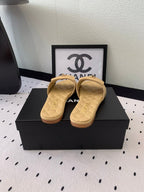 CHANEL SLIPPERS IN YELLOW CREAM CALFSKIN