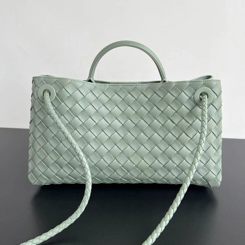 BOTTEGA VENETA SMALL ANDIAMO 29 IN CEDALON GREEN LAMBSKIN