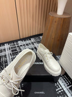CHANEL OXFORD SHOES IN WHITE CALFSKIN