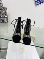 DIOR NAUGHTILY-D HEELED ANKLE BOOT IN BLACK EMBROIDERED MESH AND SUEDE 35 MM