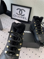 CHANEL ANKLE BOOTS IN BLACK CALFSKIN 971629