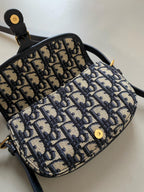 DIOR BOBBY EAST-WEST BAG 17 IN BLACK OBLIQUE JACQUARD