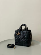 DIOR MEDIUM TOUJOURS BUCKET BAG 22 IN BLACK CANNAGE CALFSKIN