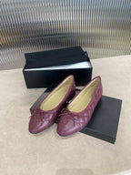 CHANEL BALLET FLATS BURGUNDY QUILTED LAMBSKIN