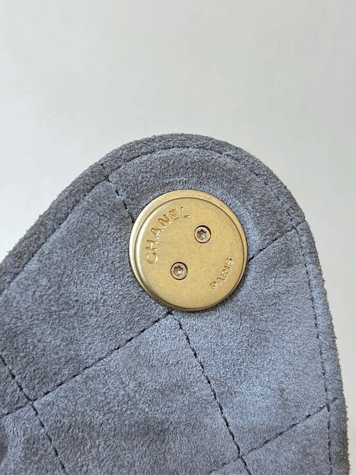 CHANEL 25 HANDBAG IN GREY 30 SUEDE GOLD HARDWARE