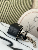 CHANEL VANITY 17 CAVIAR WITH HANDLE IN BLACK CALFSKIN GOLD HARDWARE