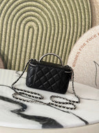 CHANEL 25P VANITY 17 CAVIAR WITH HANDLE METAL IN BLACK CALFSKIN SILVER HARDWARE