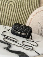 CHANEL 25P VANITY 17 CAVIAR WITH HANDLE METAL IN BLACK CALFSKIN SILVER HARDWARE