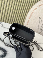 CHANEL 25P VANITY 17 CAVIAR WITH HANDLE METAL IN BLACK CALFSKIN SILVER HARDWARE