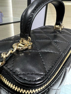CHANEL VANITY 17 TOP HANDLE IN BLACK QUILTED LAMBSKIN GOLD HARDWARE