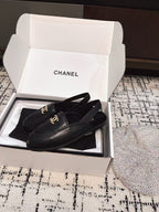 CHANEL SLINGBACK LOAFER IN BLACK CALFSKIN AND SHEARLING