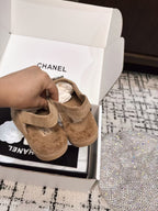 CHANEL SLINGBACK LOAFER IN DARK BEIGE SUEDE AND SHEARLING