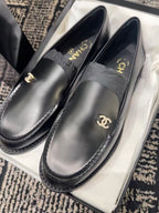 CHANEL MOASINS 2025 IN BLACK CALFSKIN