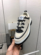 CHANEL LOW TOP CASUAL SHOES IN BISQUE BEIGE LAMBSKIN AND SUEDE