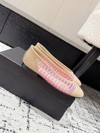 CHANEL BALLET FLAT 25S IN PINK AND BEIGE RAFFIA