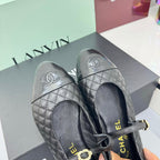 CHANEL MARY JANE FLAT 25S IN BLACK LAMBSKIN EMBOSSED LOGO