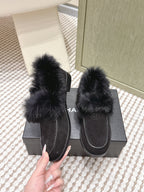 CHANEL 25S LOAFERS MOASIN IN BLACK SUEDE WITH MINK FUR LINING