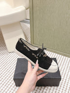 CHANEL 25S MOASINS IN BLACK AND LIGHT GREY SUEDE