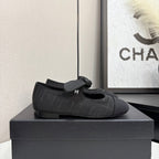CHANEL BALLET FLATS 25S IN BLACK FABRIC WITH BOW