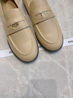 CHANEL 25S MOASINS IN BEIGE CALFSKIN GOLD HARDWARE