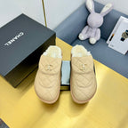 CHANEL THICK-SOLED SLIDE IN LIGHT YELLOW LAMBSKIN AND WOOL LINING