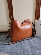 CELINE MEDIUM CAMILLE 16 SOFT BAG 36 BURNT SIENNA IN SMOOTH CALFSKIN