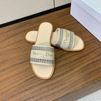 DIOR DWAY SLIDE BEIGE CALFSKIN AND GOLD LOGO