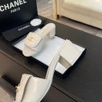 CHANEL MID-HEEL 5 CM MULE IN WHITE LAMBSKIN
