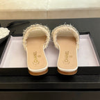 CHANEL FLAT SANDALS BEIGE AND WHITE WITH CRYSTALS