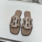 HERMES FLATFORM SANDAL LIGHT GRAY CALFSKIN